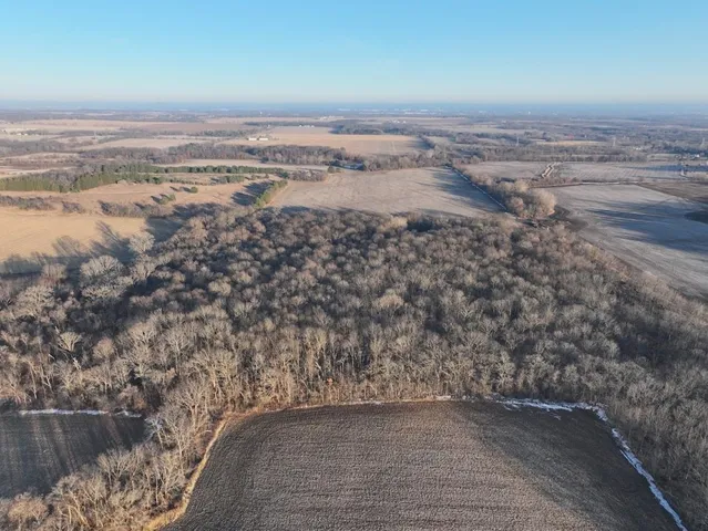 $1,399,000 | 123.5 M/l Acres State Road 81, Beloit, WI 53511