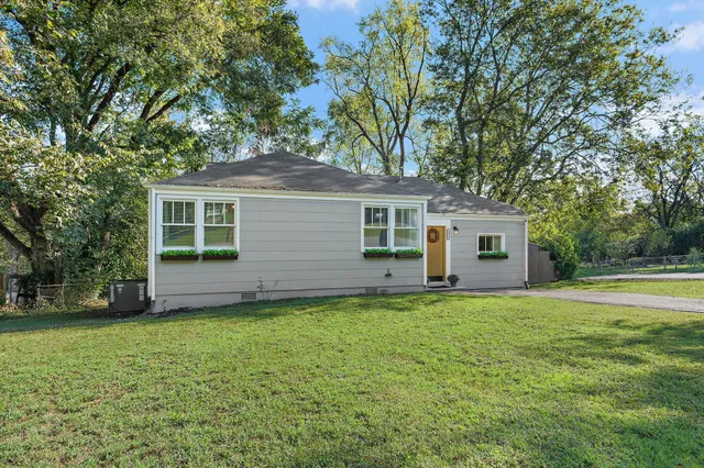 $457,900 | 1525 Norvel Avenue, Nashville, TN 37216