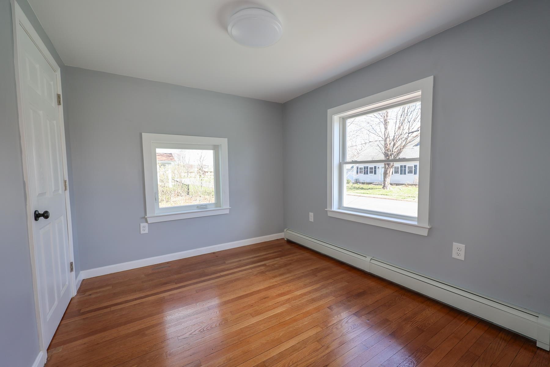 10 Yale Street Concord, NH 03301 - Photo 11 of 35