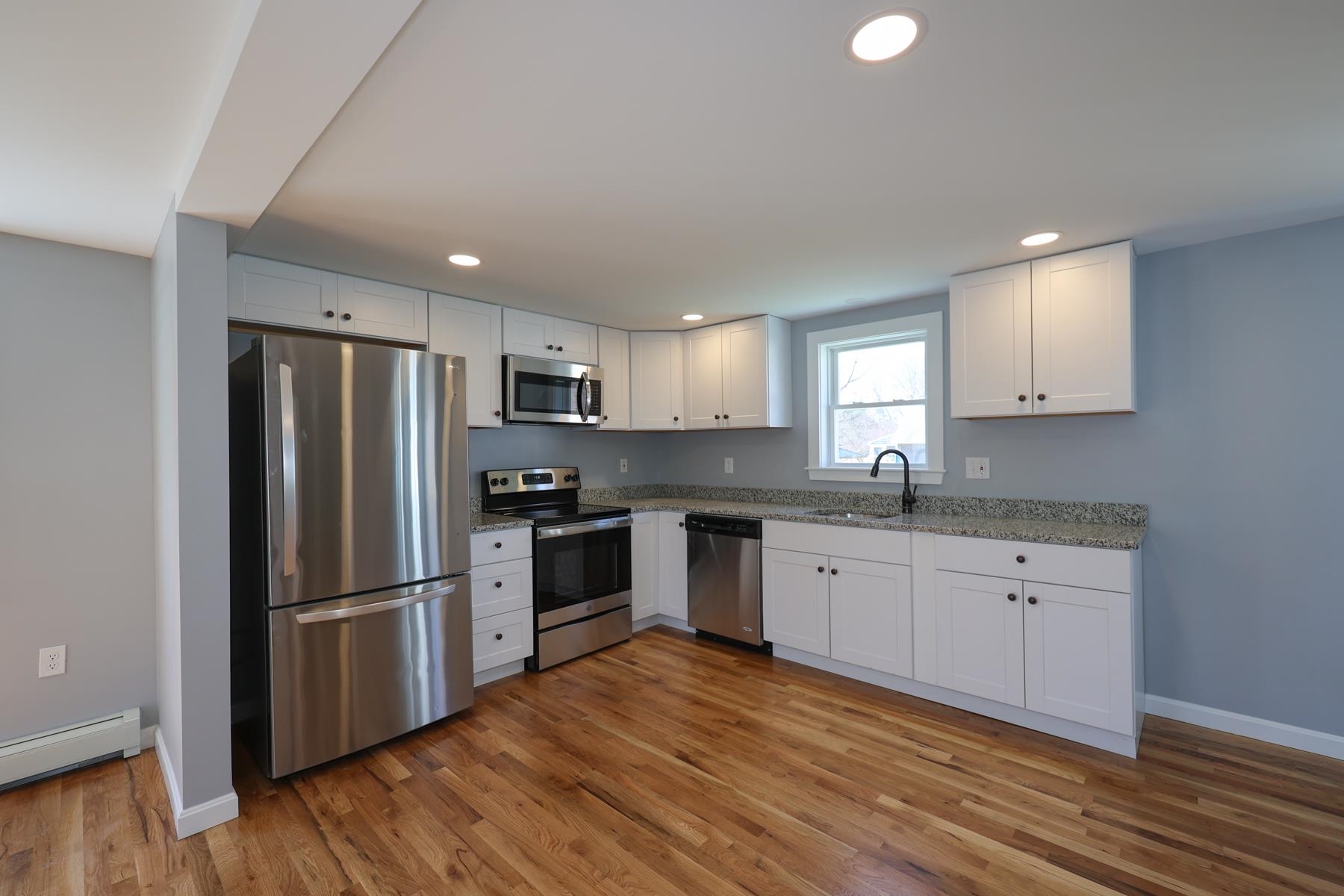 10 Yale Street Concord, NH 03301 - Photo 5 of 35