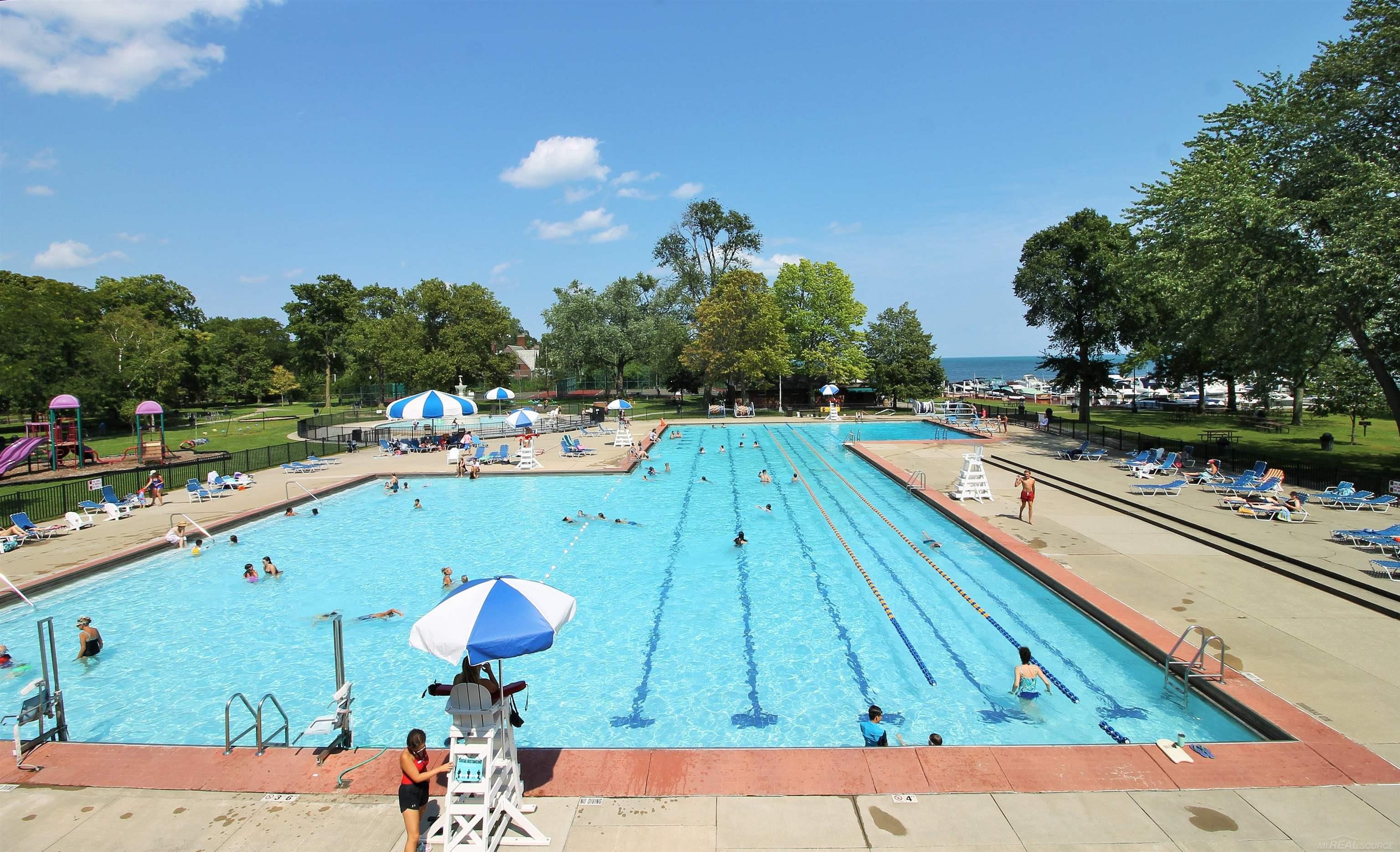 1341 Devonshire Road Grosse Pointe Park, MI 48230 - Photo 56 of 68