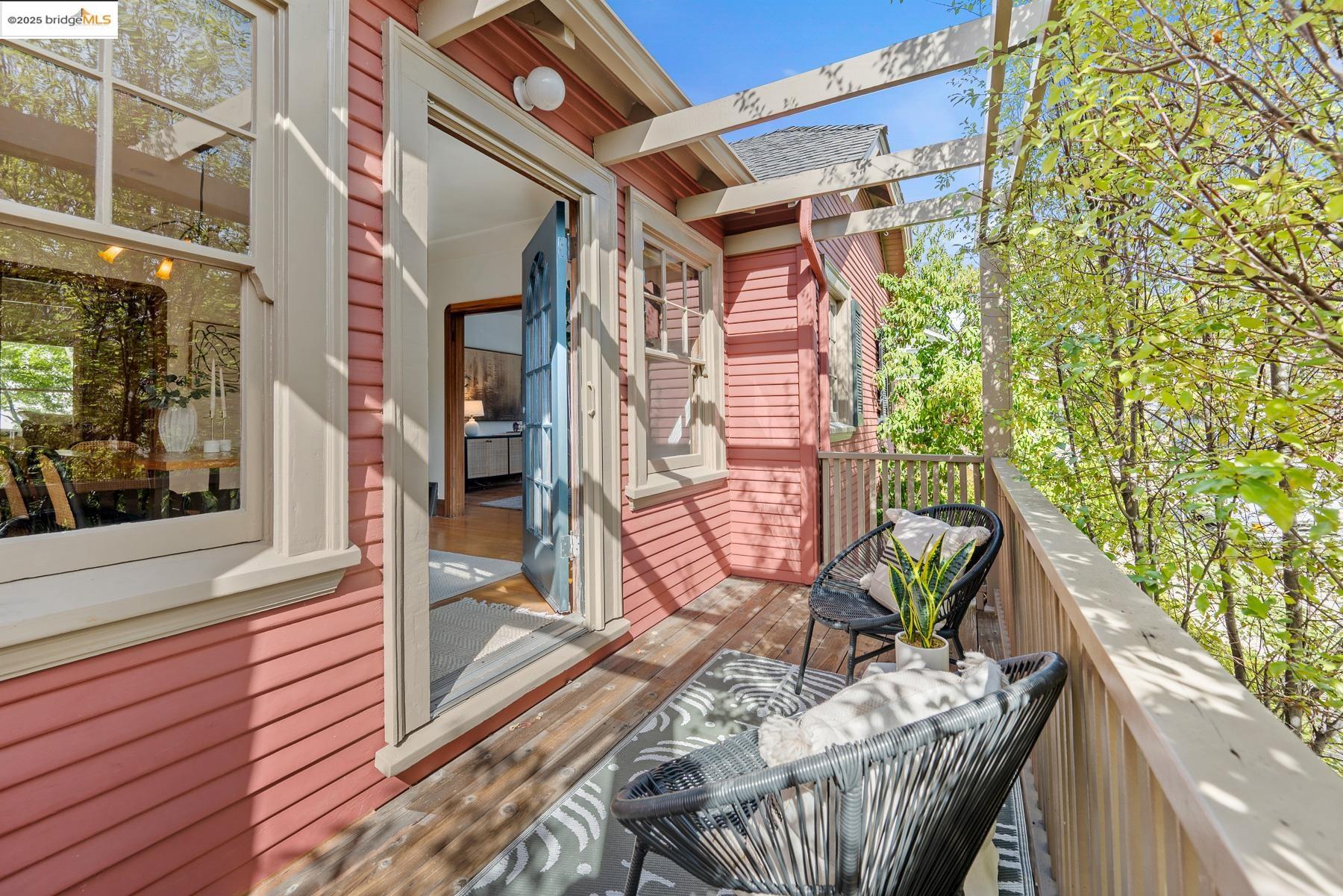 1614 Posen Avenue Berkeley, CA 94707 - Photo 13 of 60