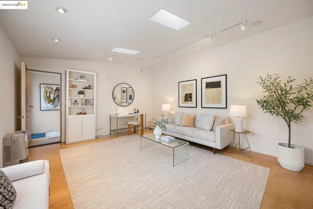 $1,895,000 | 1614 Posen Avenue, Berkeley, CA 94707