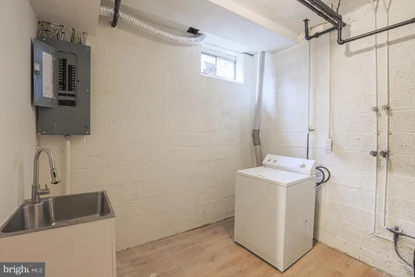 $251,000 | 1906 Greenhaven Drive, Baltimore, MD 21209