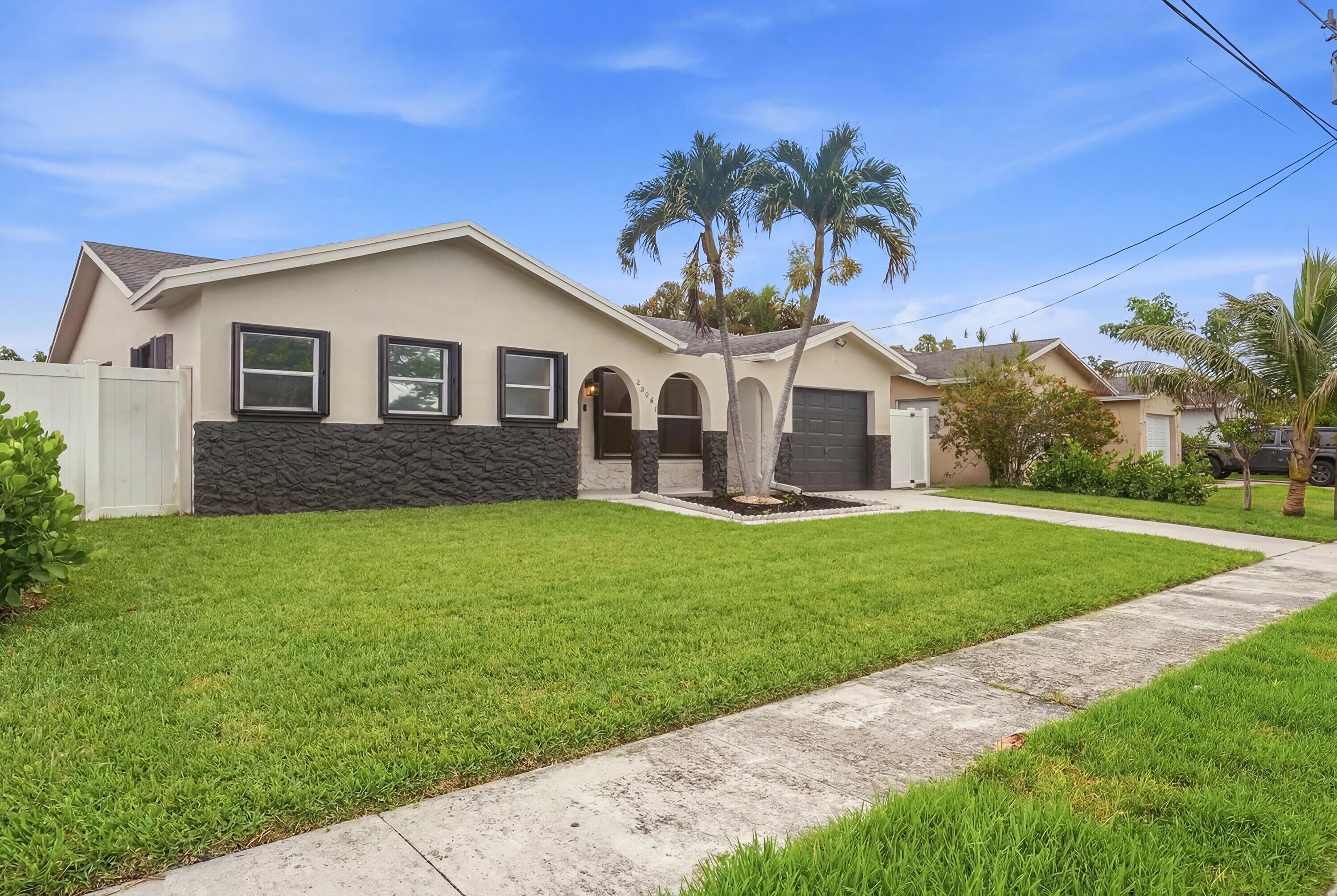 22267 Southwest 57th Avenue Boca Raton, FL 33428 - Photo 29 of 49 02_front