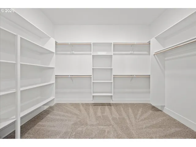 $874,900 | 16713 Northeast 38th Avenue, Vancouver, WA 98686