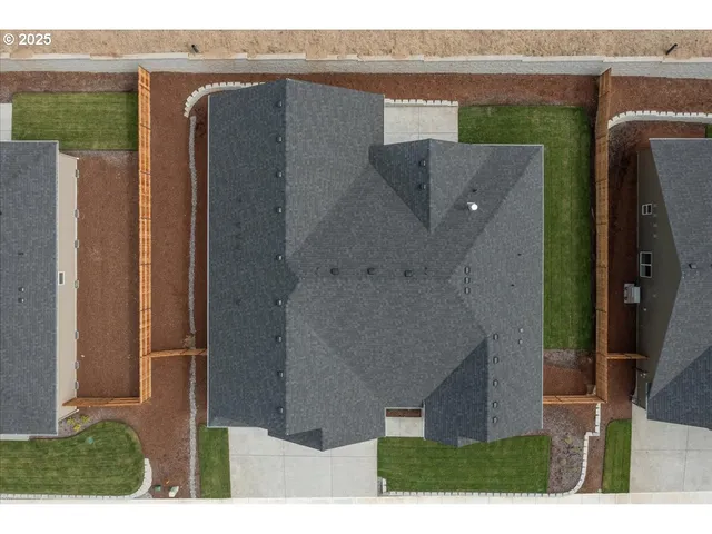 $874,900 | 16713 Northeast 38th Avenue, Vancouver, WA 98686