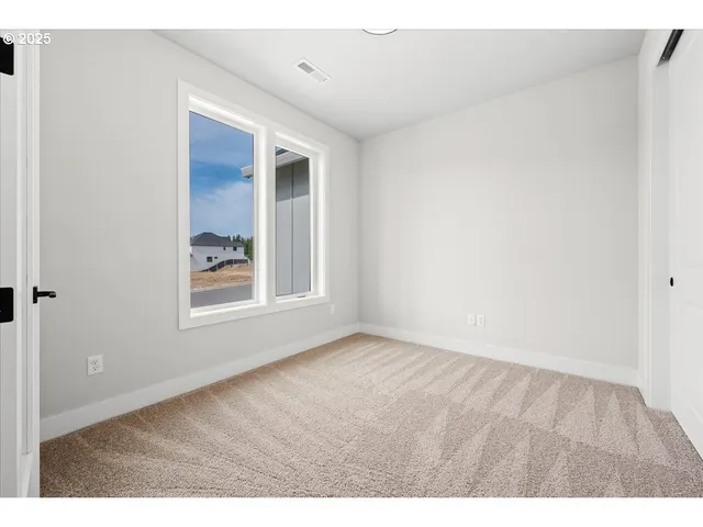 $874,900 | 16713 Northeast 38th Avenue, Vancouver, WA 98686