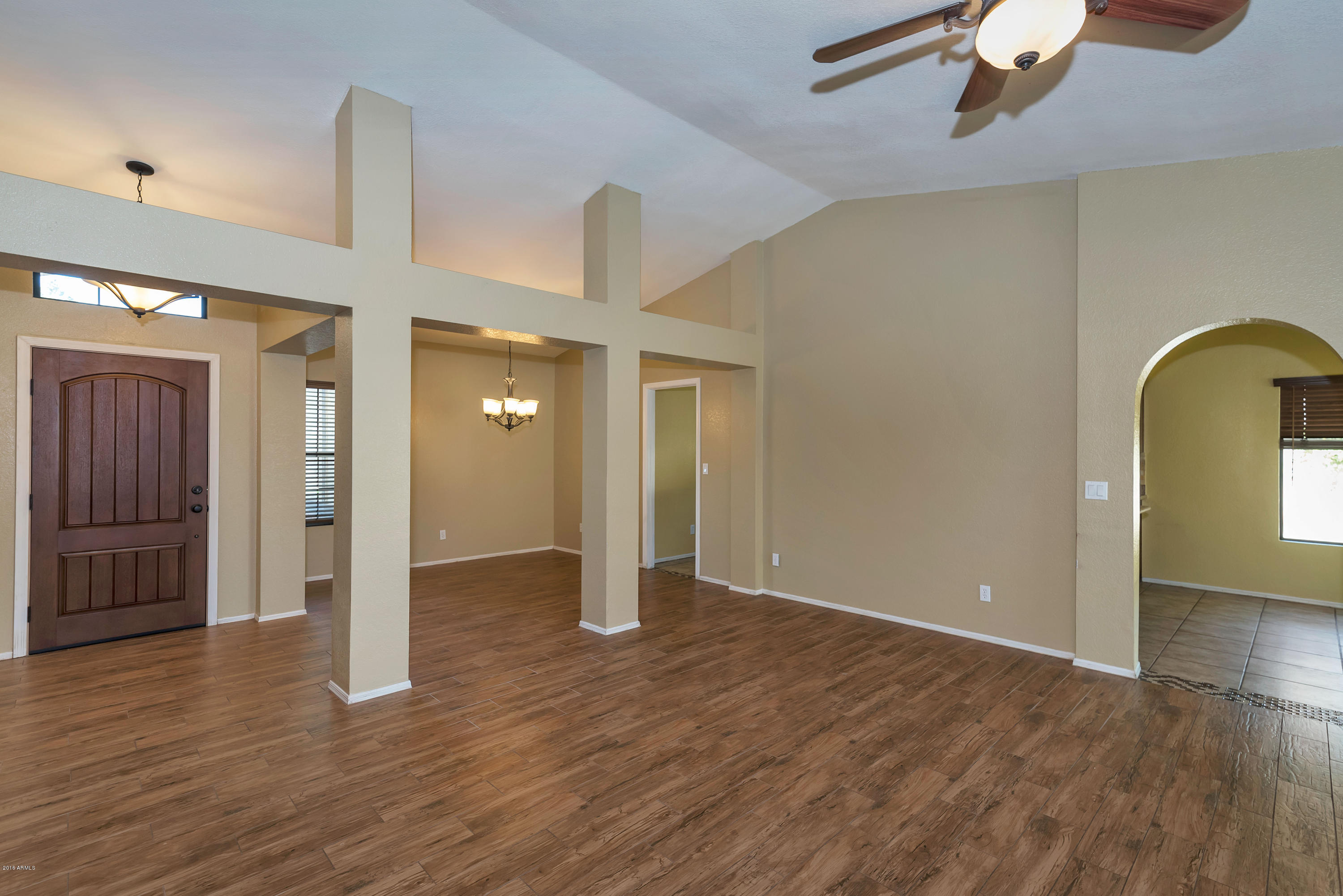 462 East Harwell Road Gilbert, AZ 85234 - Photo 7 of 44 Great Room/Formal Dining