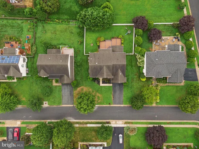 an aerial view of multiple house