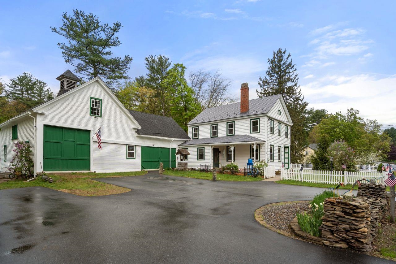 6 Mammoth Road Windham, NH 03087 - Photo 4 of 40 Gallery Image 4