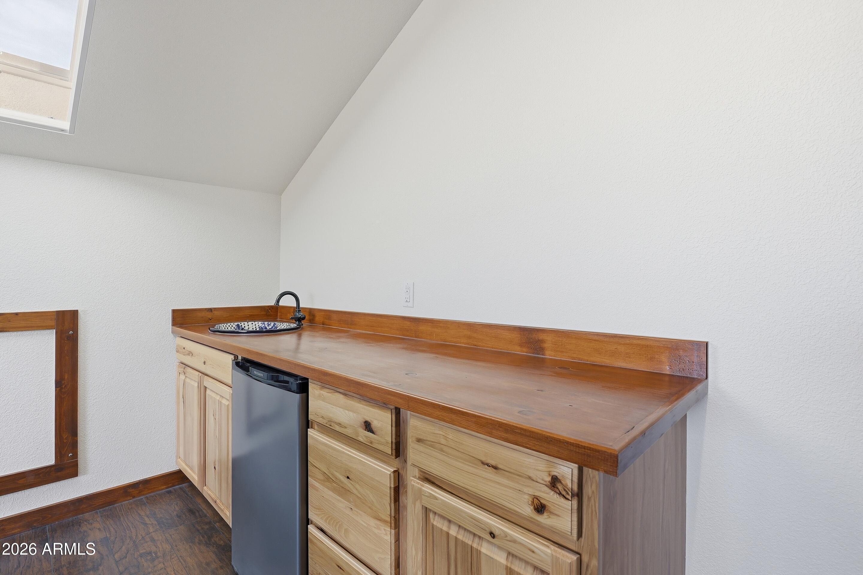 1703 West Dillon Way Payson, AZ 85541 - Photo 28 of 56 a utility room with dryer and washer