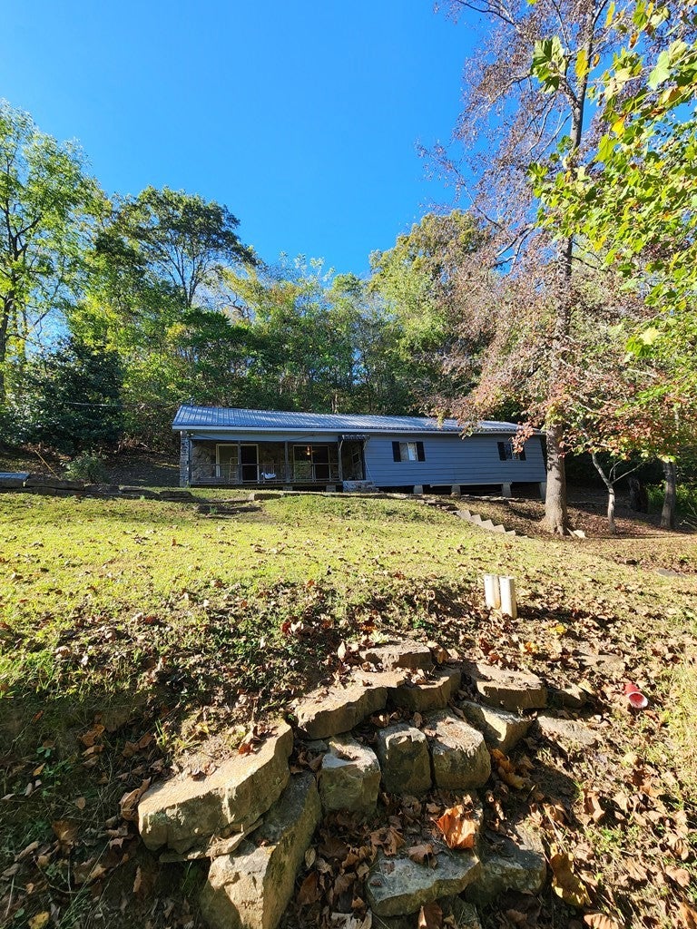 55 Lou Hill Road Hinton, WV 25951 - Photo 21 of 34 Gallery Image 21