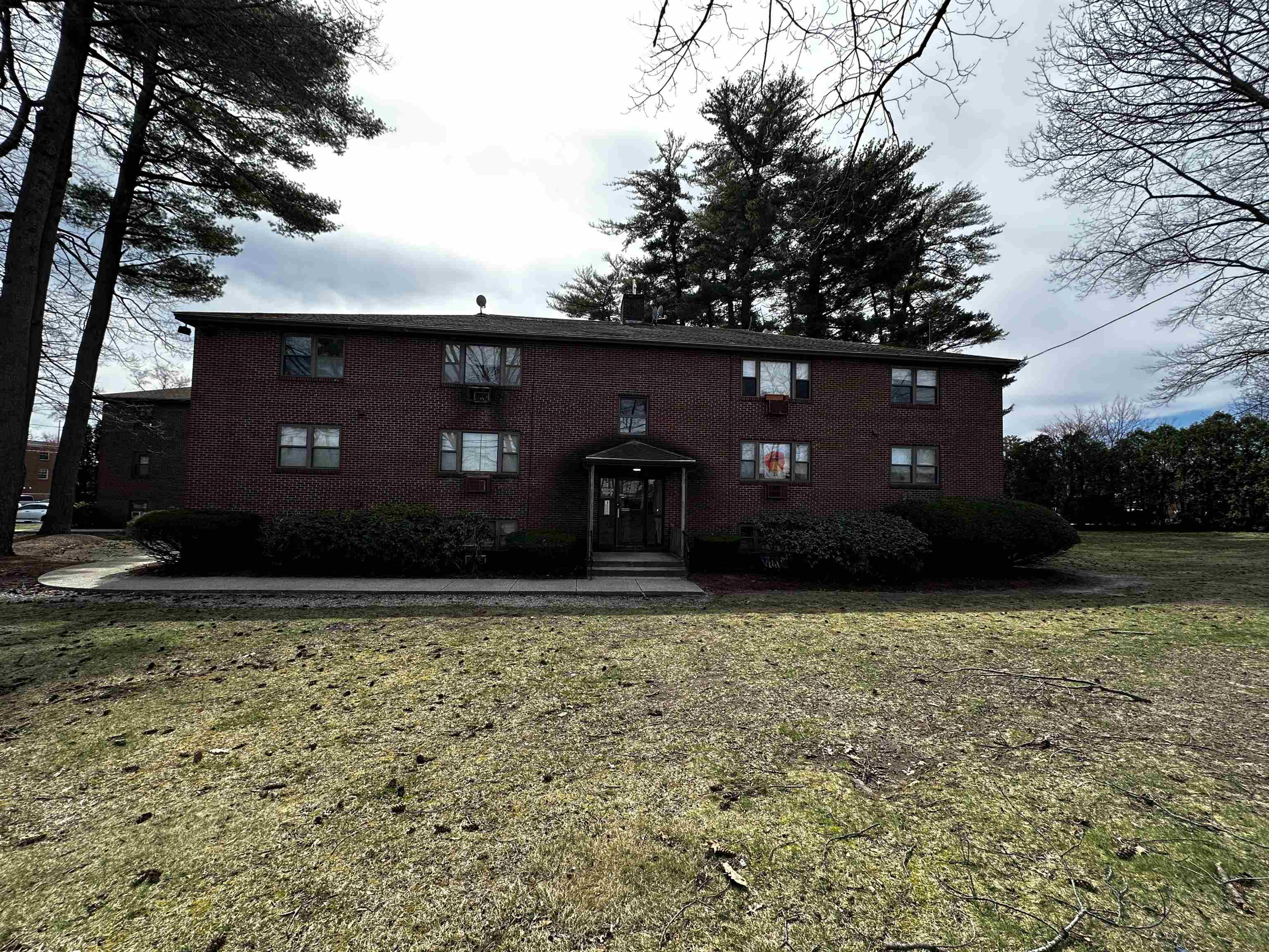 1 Brook Road, Unit 11 Salem, NH 03079 - Photo 5 of 14 Gallery Image 5
