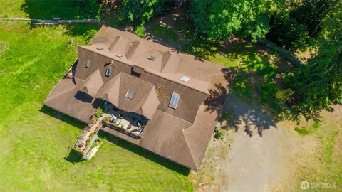 $2,500,000 | 1106 254th Avenue Northeast, Sammamish, WA 98074