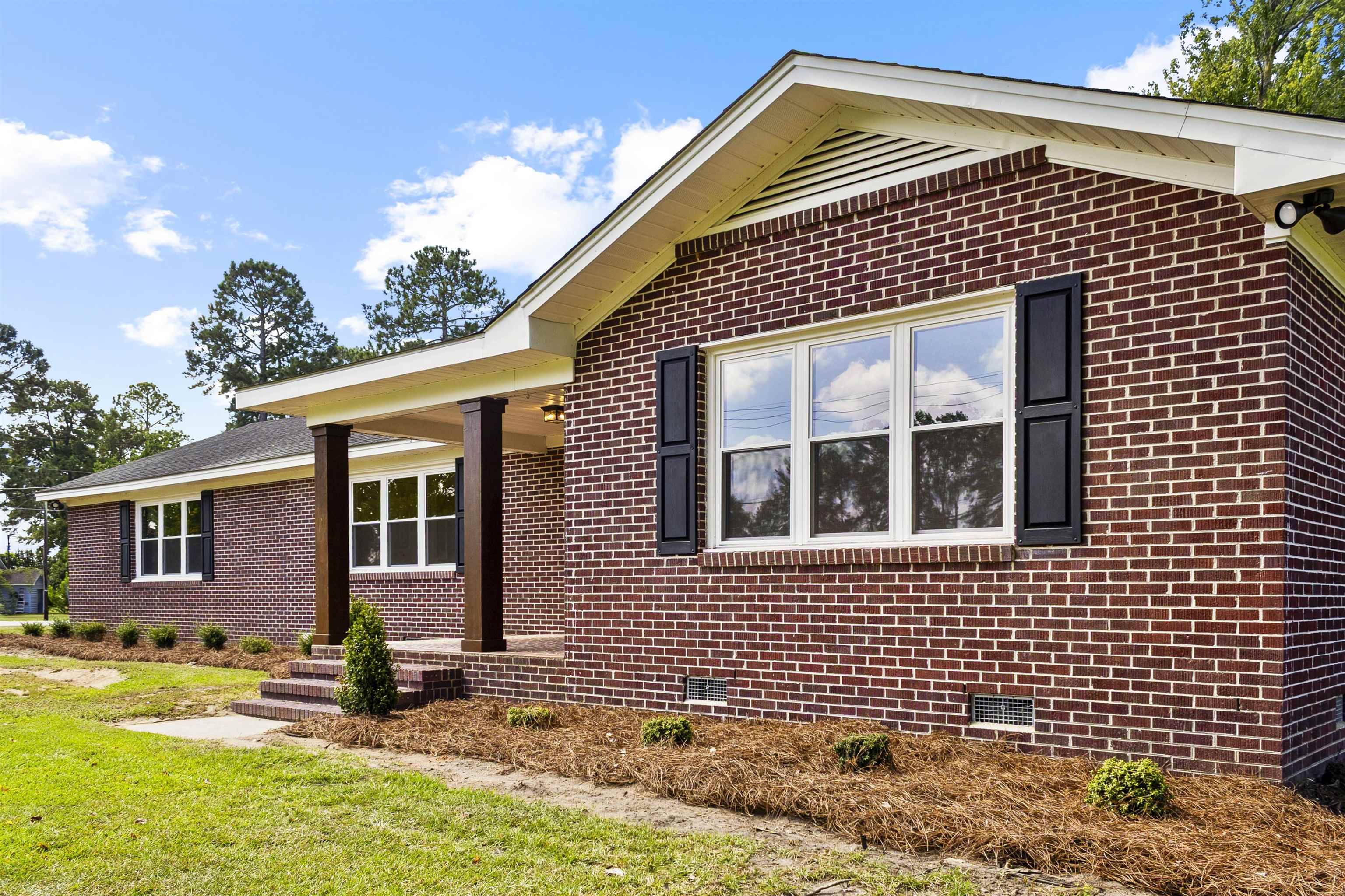 1121 Old Corner Road Marion, SC 29571 - Photo 1 of 33 Gallery Image 1