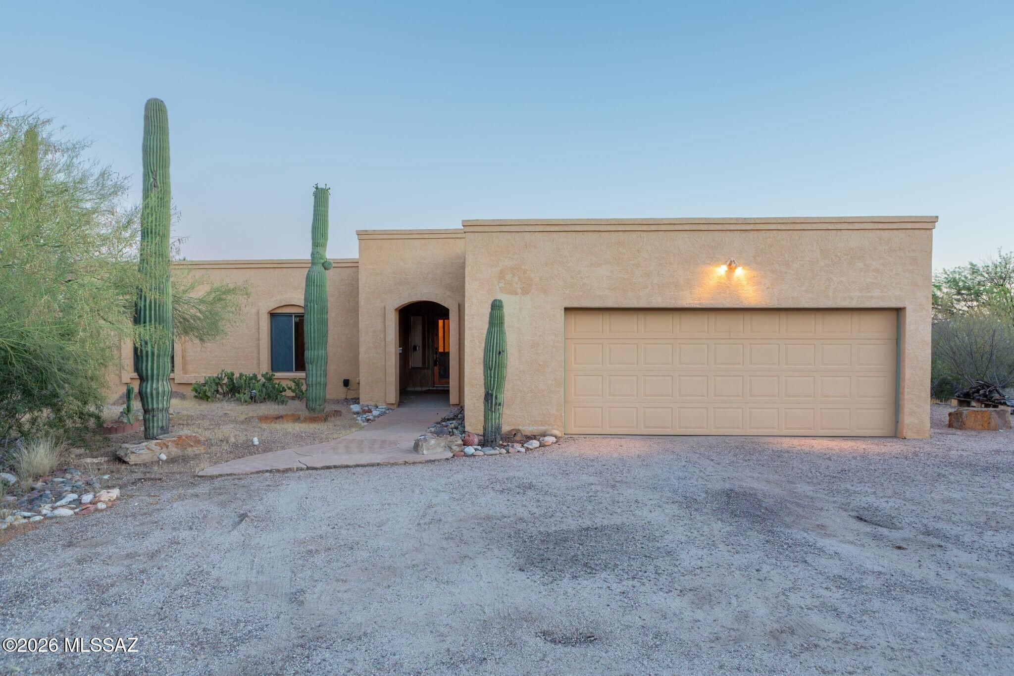 6090 East River Road Tucson, AZ 85750 - Photo 35 of 49