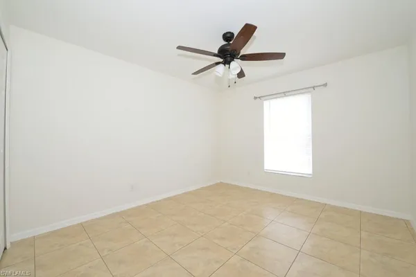 $1,750 | 907 Northeast 10th Terrace, Cape Coral, FL 33909