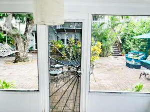 $2,500 | 421 North Ocean Breeze, Lake Worth Beach, FL 33460