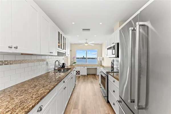 $12,500 | 350 Golden Gate Point, Unit 61, Sarasota, FL 34236