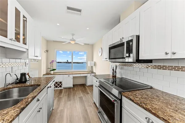 $12,500 | 350 Golden Gate Point, Unit 61, Sarasota, FL 34236