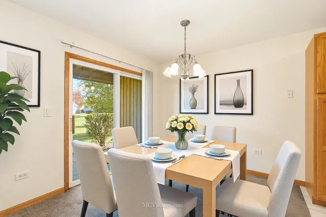 $219,000 | 13841 South Bristlecone Drive, Unit A, Plainfield, IL 60544