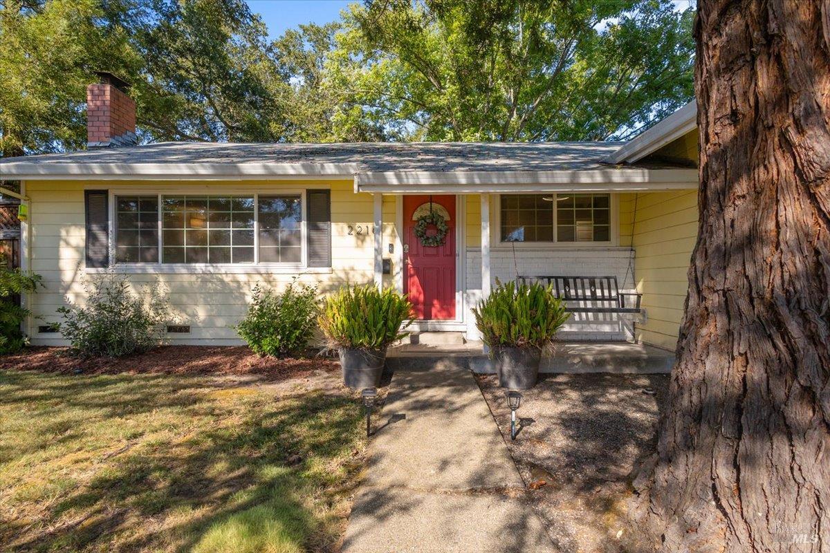 2216 Fremont Drive Santa Rosa, CA 95409 - Photo 4 of 36