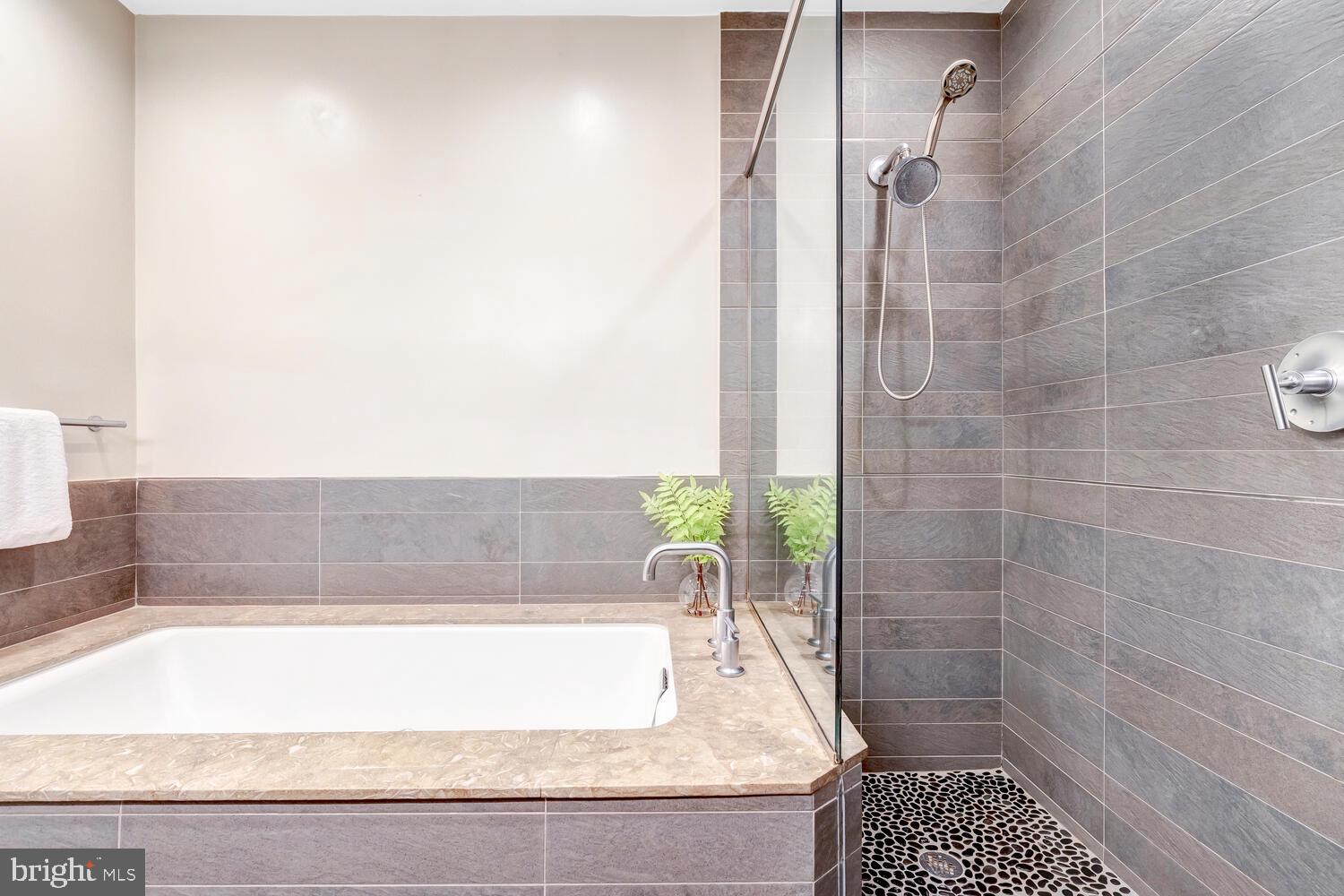 1342 W Street Northwest Washington, DC 20009 - Photo 28 of 60