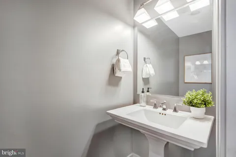 $1,399,000 | 1342 W Street Northwest, Washington, DC 20009