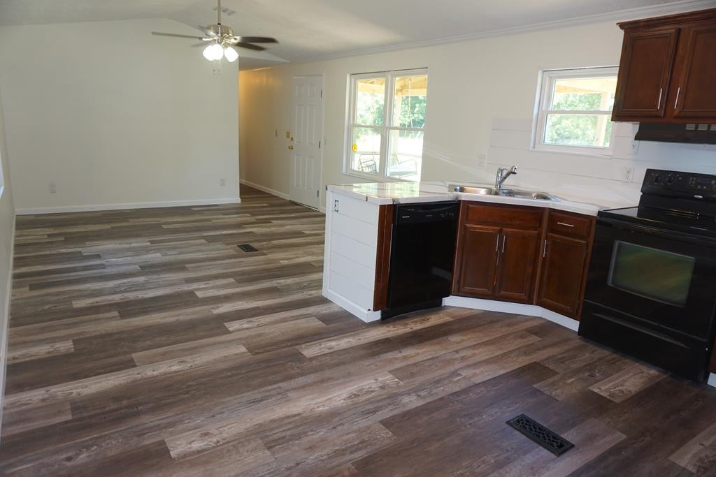 1259 Geddings Road Manning, SC 29102 - Photo 21 of 56
