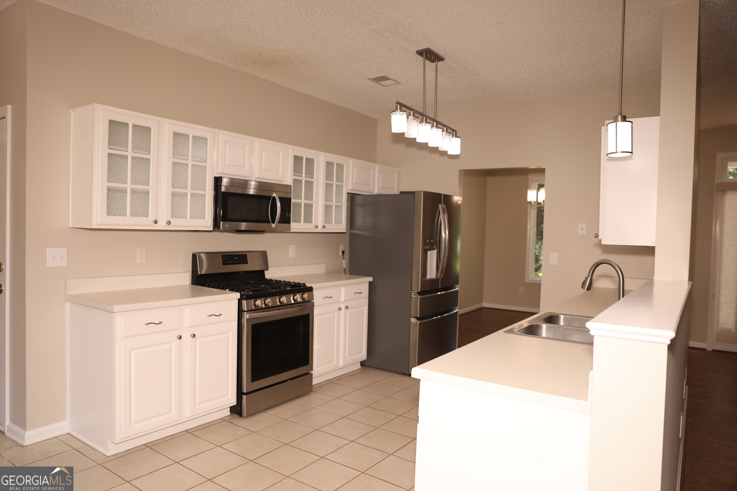 139 Pete Road Sharpsburg, GA 30277 - Photo 11 of 37