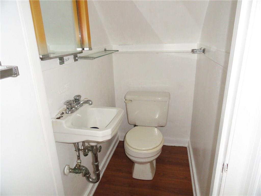 11070 Old Trail Road North Huntingdon, PA 15642 - Photo 10 of 25 Convenient first floor powder room