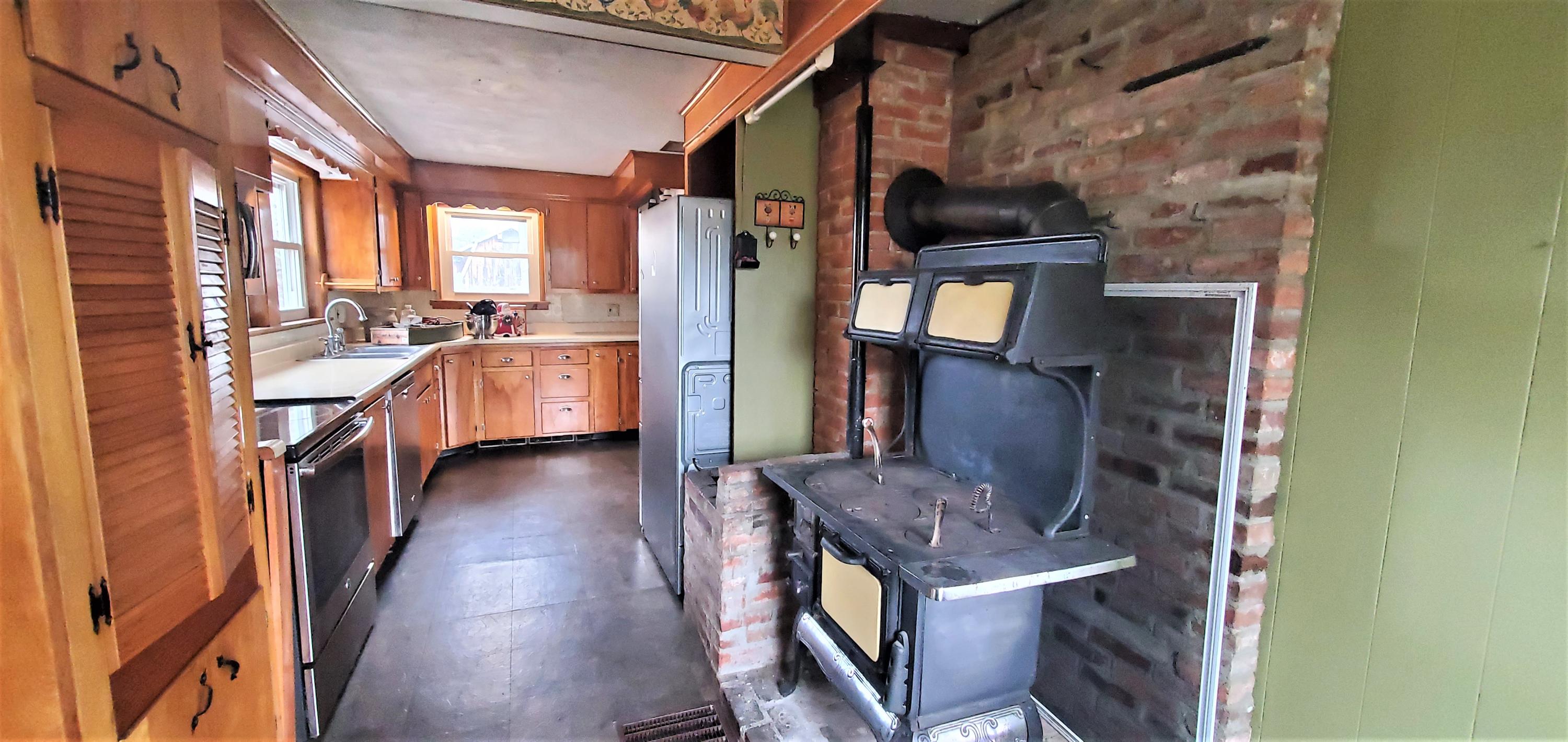 151 Spring Road Augusta, ME 04330 - Photo 10 of 25 20201102_105751