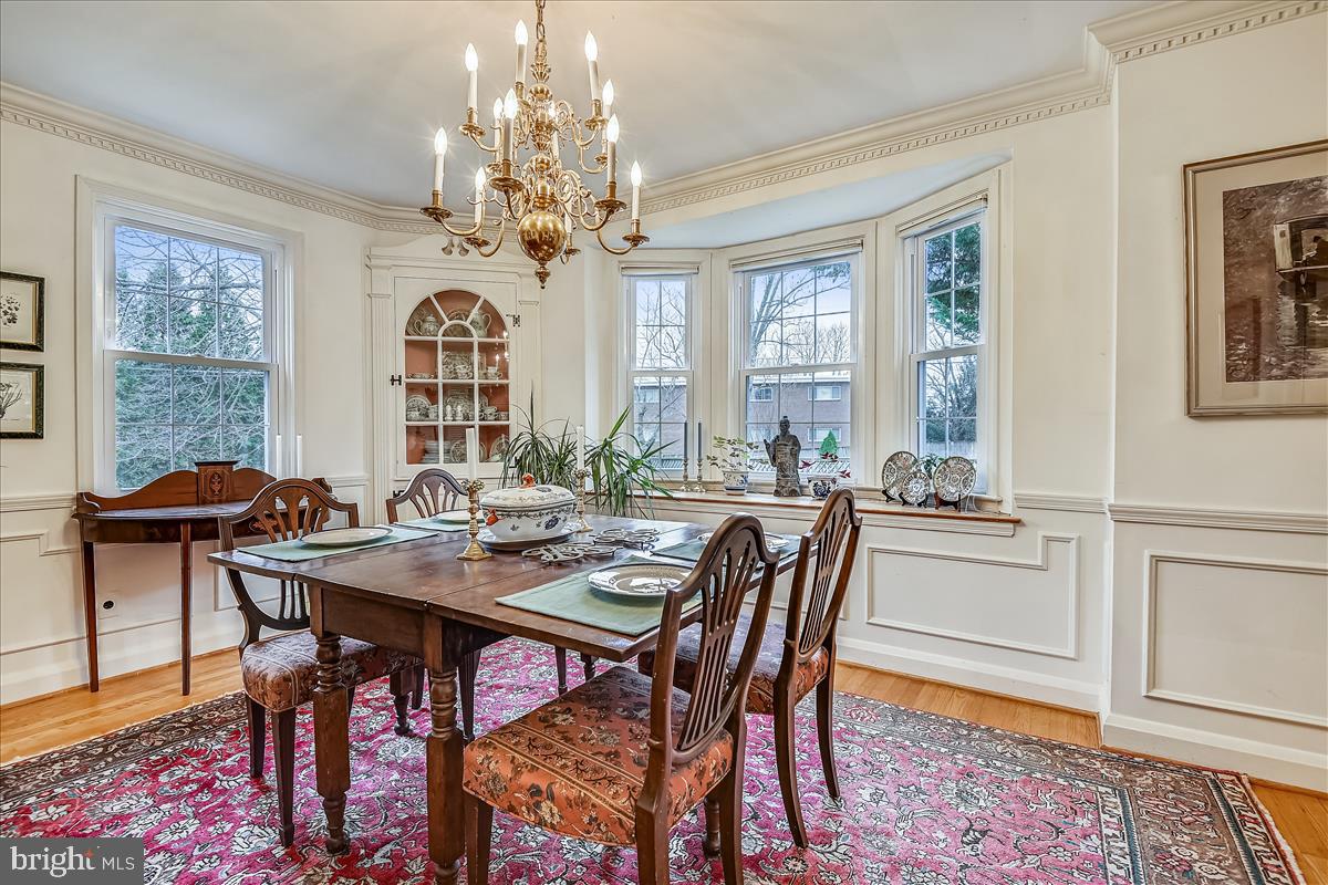 302 Stanmore Road Baltimore, MD 21212 - Photo 8 of 23 Dining Room