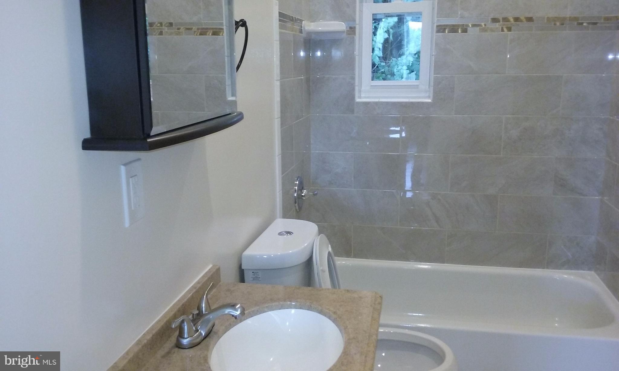 5013 Sheriff Road Northeast Washington, DC 20019 - Photo 2 of 27 Bath (Master)
