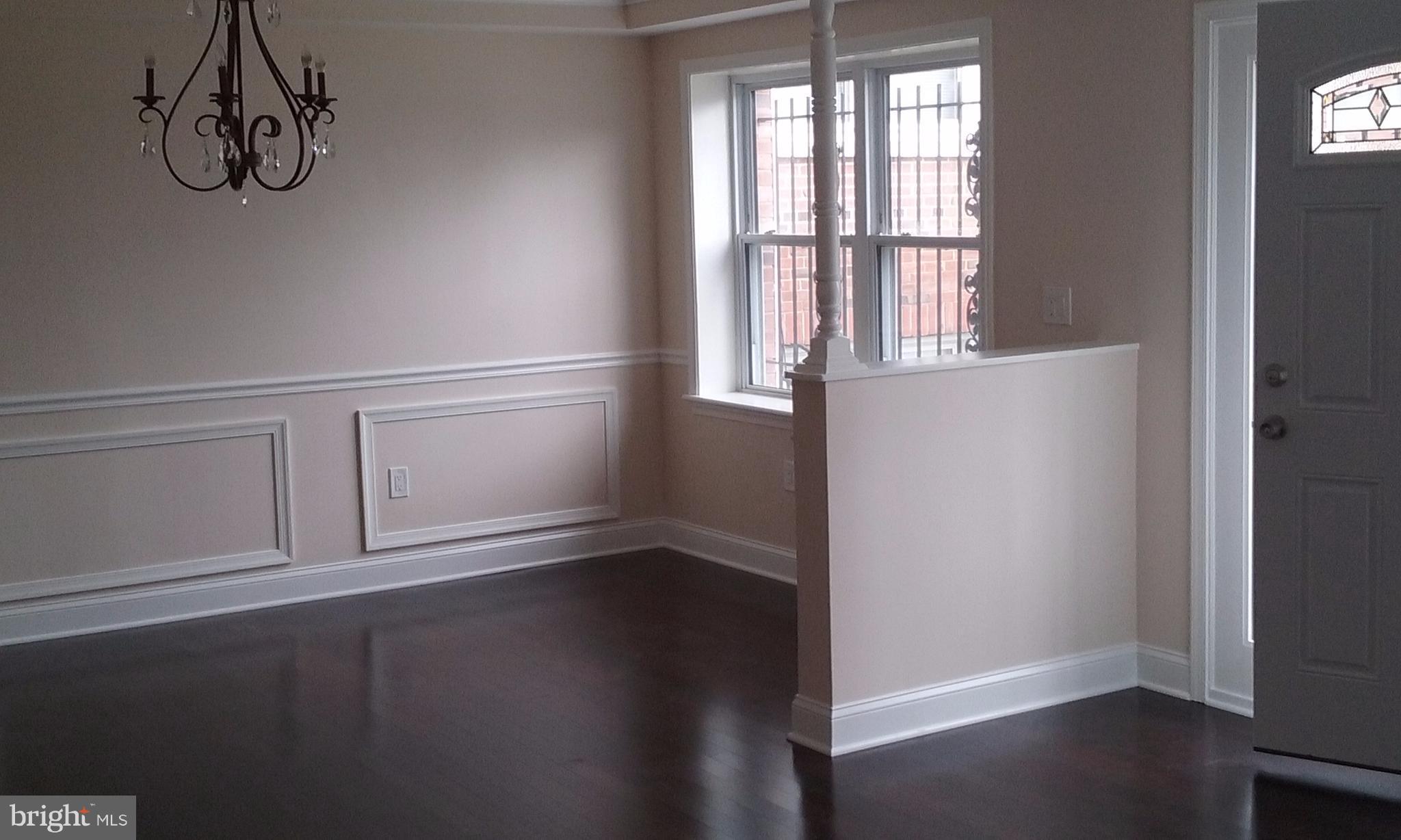 5013 Sheriff Road Northeast Washington, DC 20019 - Photo 16 of 27 Living Room