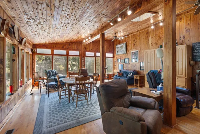 $825,000 | 1927 Fowler Hollow Road, Lynnville, TN 38472