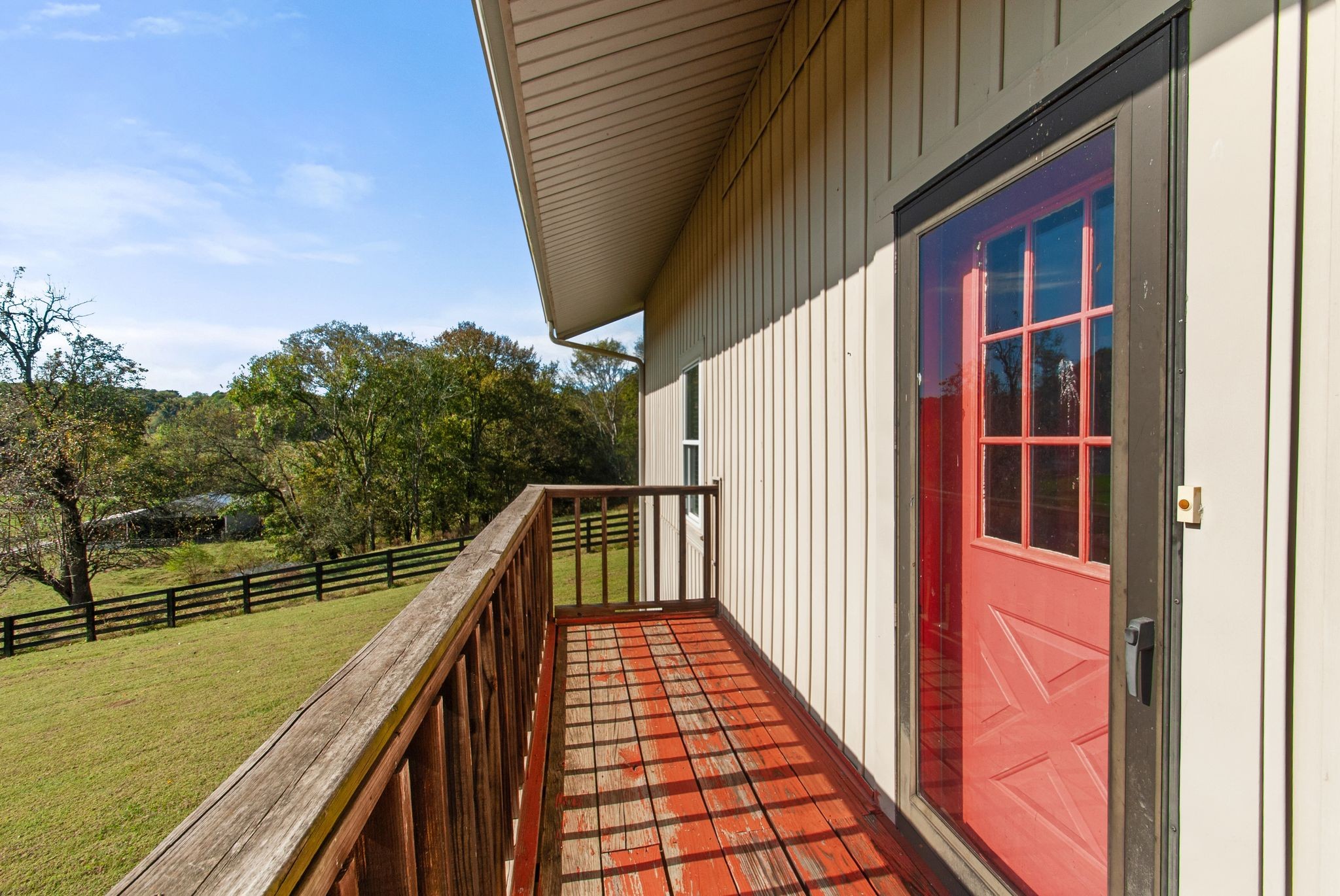 1927 Fowler Hollow Road Lynnville, TN 38472 - Photo 3 of 77 a balcony with view of nearby houses