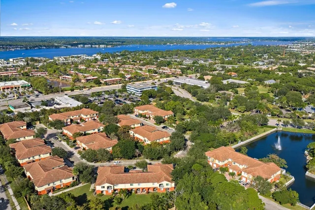 $365,000 | 40 Southeast Sedona Circle, Unit 102, Stuart, FL 34994