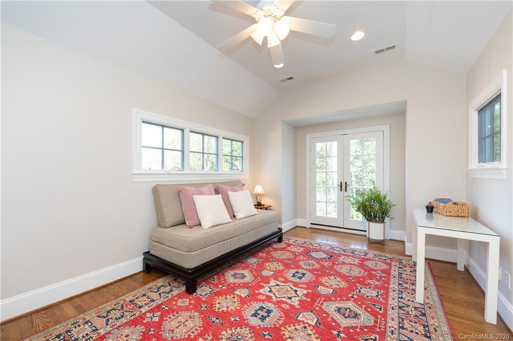 1775 Sterling Road Charlotte, NC 28209 - Photo 30 of 46 Gallery Image 30