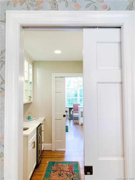 1775 Sterling Road Charlotte, NC 28209 - Photo 10 of 46 Gallery Image 10