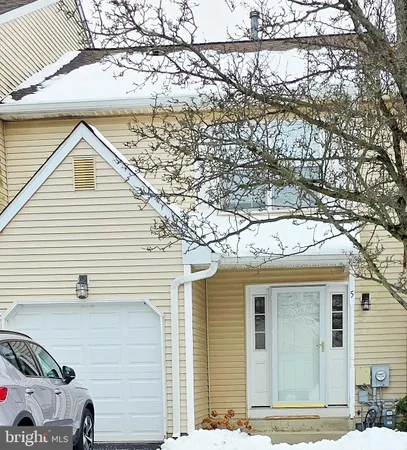 $379,900 | 5 Pioneer Court, Ewing, NJ 08628