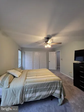 $379,900 | 5 Pioneer Court, Ewing, NJ 08628