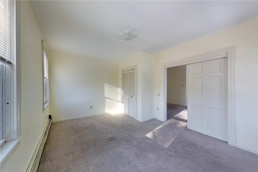 6 Russell Avenue Newport, RI 02840 - Photo 13 of 20