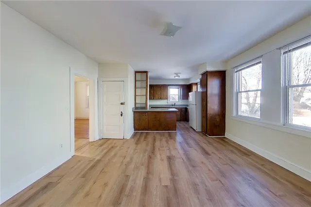 $2,900 | 6 Russell Avenue, Newport, RI 02840