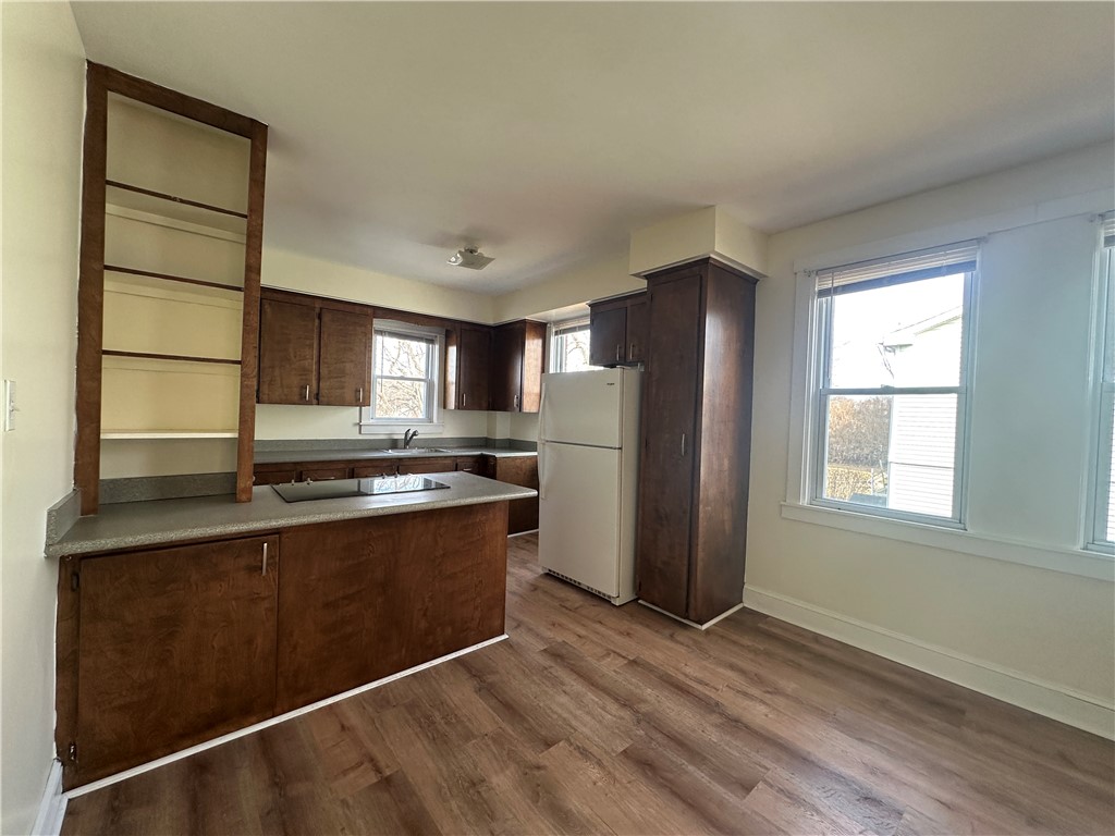 6 Russell Avenue Newport, RI 02840 - Photo 7 of 23