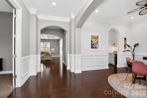 a view of livingroom with furniture and wooden floor