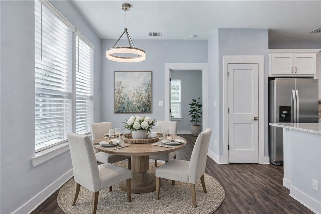507 Walnut Street Bryan, TX 77803 - Photo 4 of 23 a dining room with furniture and window