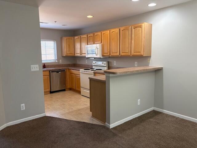 16874 Farmington Road Livonia, MI 48154 - Photo 13 of 34 IMG_4886