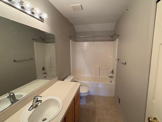 16874 Farmington Road Livonia, MI 48154 - Photo 25 of 34 IMG_4905